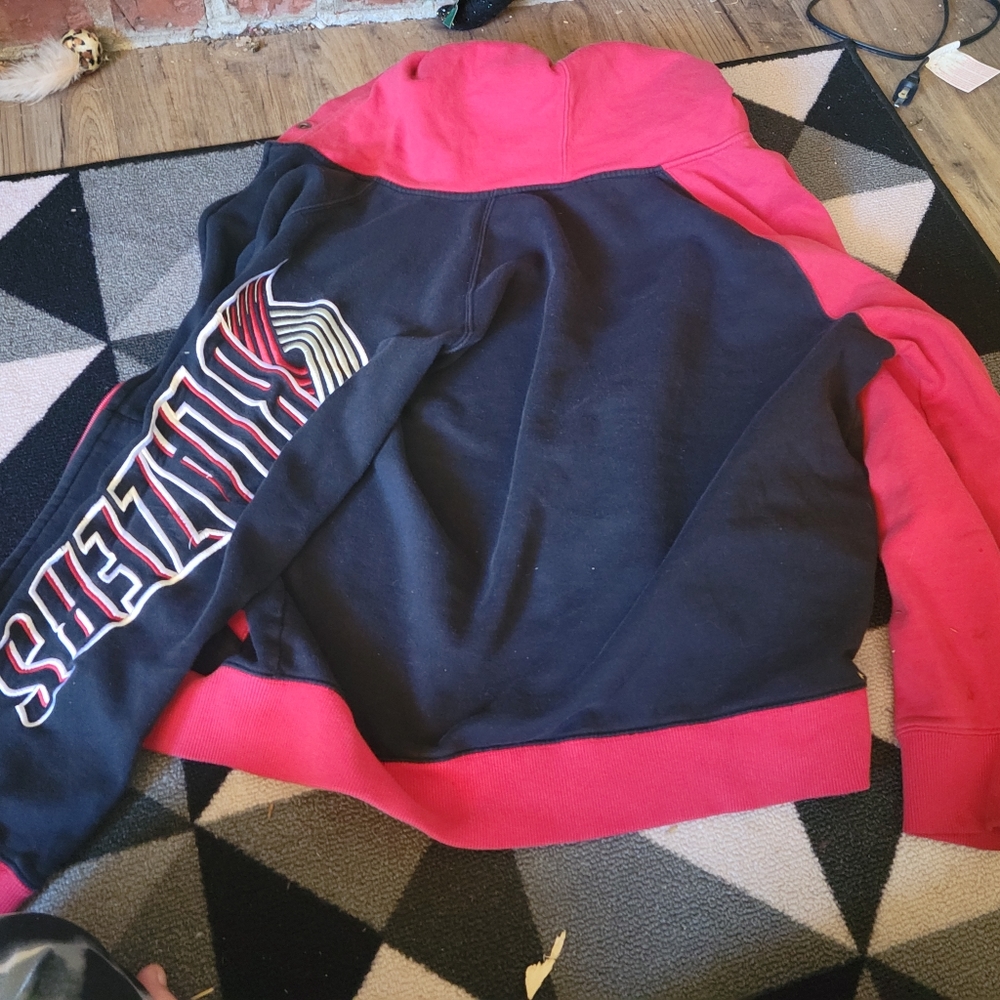Jacket - Picture 2 of 3